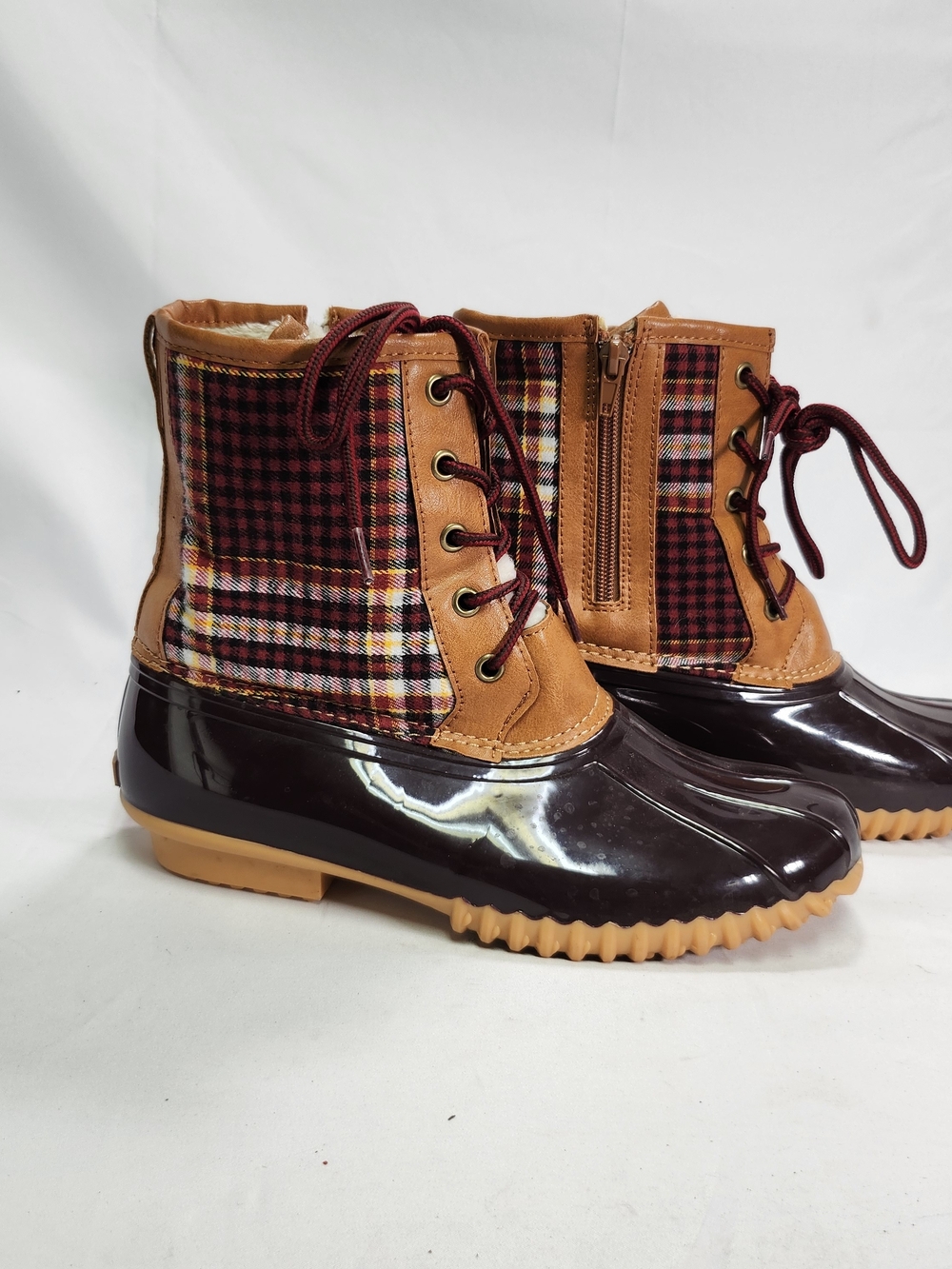 Sporto Maroon Plaid Duck-Style Lace-Up Rain Boots with Tan Trim